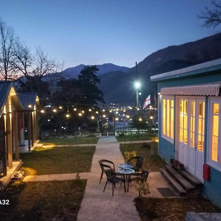 Brotseulebi Hotel Ambrolauri Kültér fotó